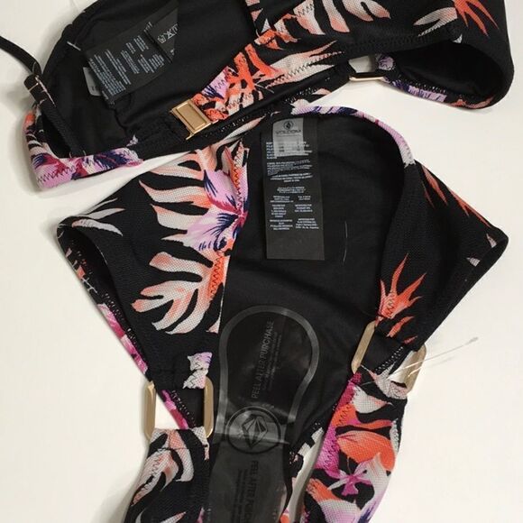New. Volcom fern and Lilly bikini. - Picture 9 of 9